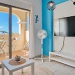 Castle Harbour *
